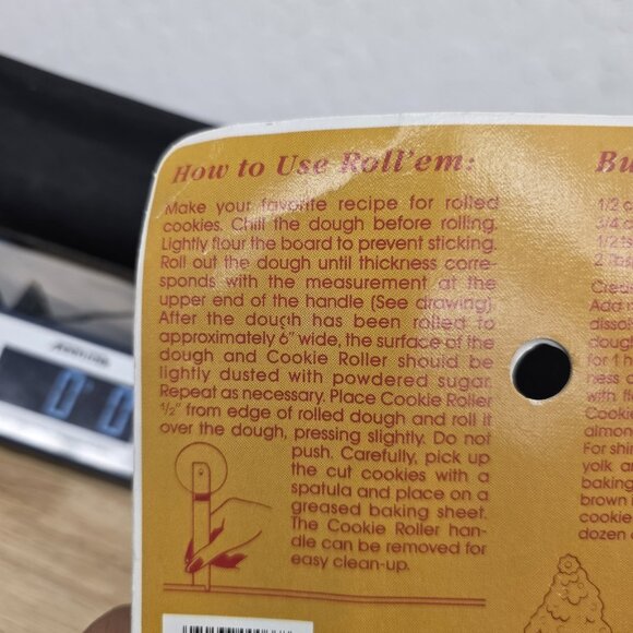 Hutzler Cutout COOKIE Santa 1987 Roll 'Em Christmas Cookie Roller 7 Designs New - Picture 6 of 9